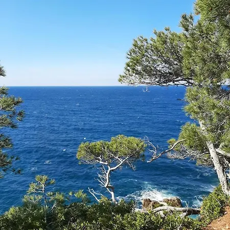 Sécurisée Pres Des Lecques Saint-Cyr-sur-Mer
