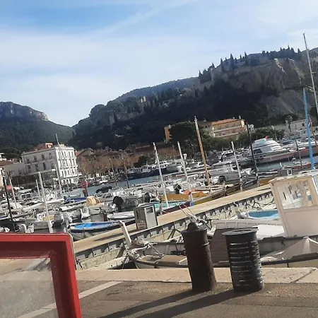 招待所 Securisee Pres Des Lecques 滨海圣西尔