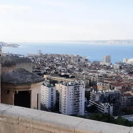 Sécurisée Pres Des Lecques Saint-Cyr-sur-Mer