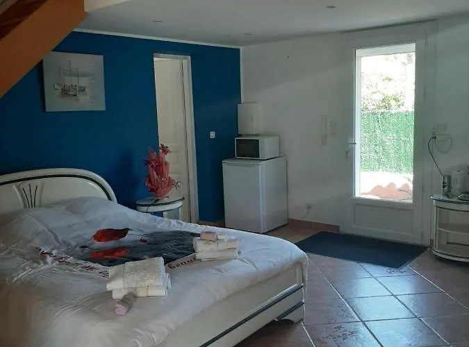 Securisee Pres Des Lecques Saint-Cyr-sur-Mer