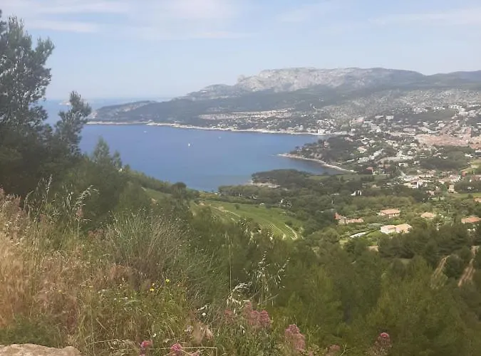 Sécurisée Pres Des Lecques Maison d'hôtes
